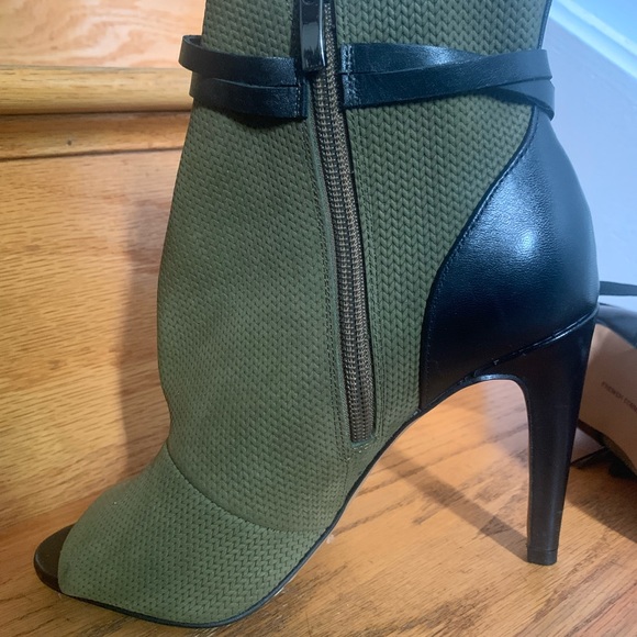 French Connection open-toe booties. Leather upper, synthetic sole. 3+” heels. - Picture 2 of 10